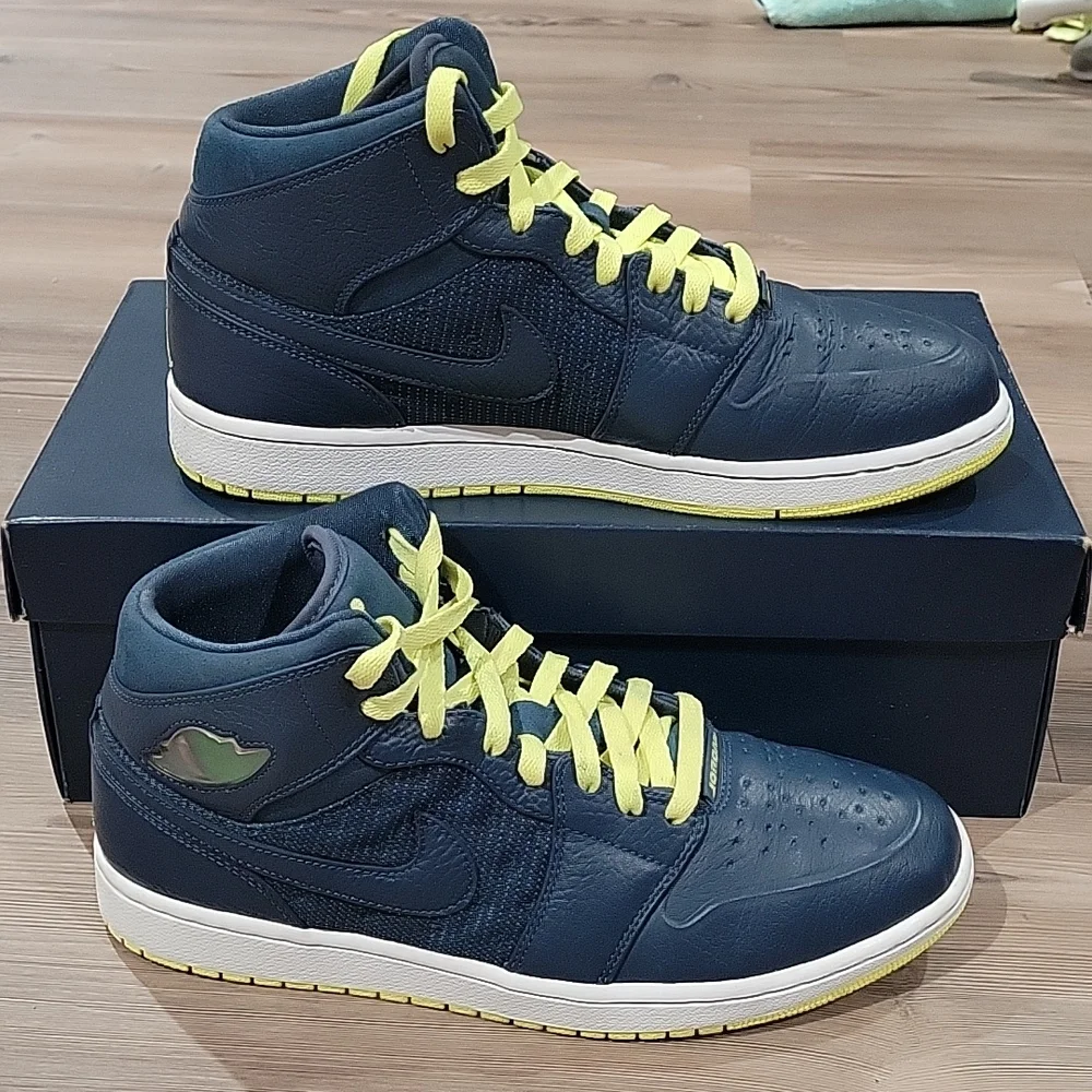 AIR JORDAN 1 RETRO 97 TXT - Picture 2 of 11